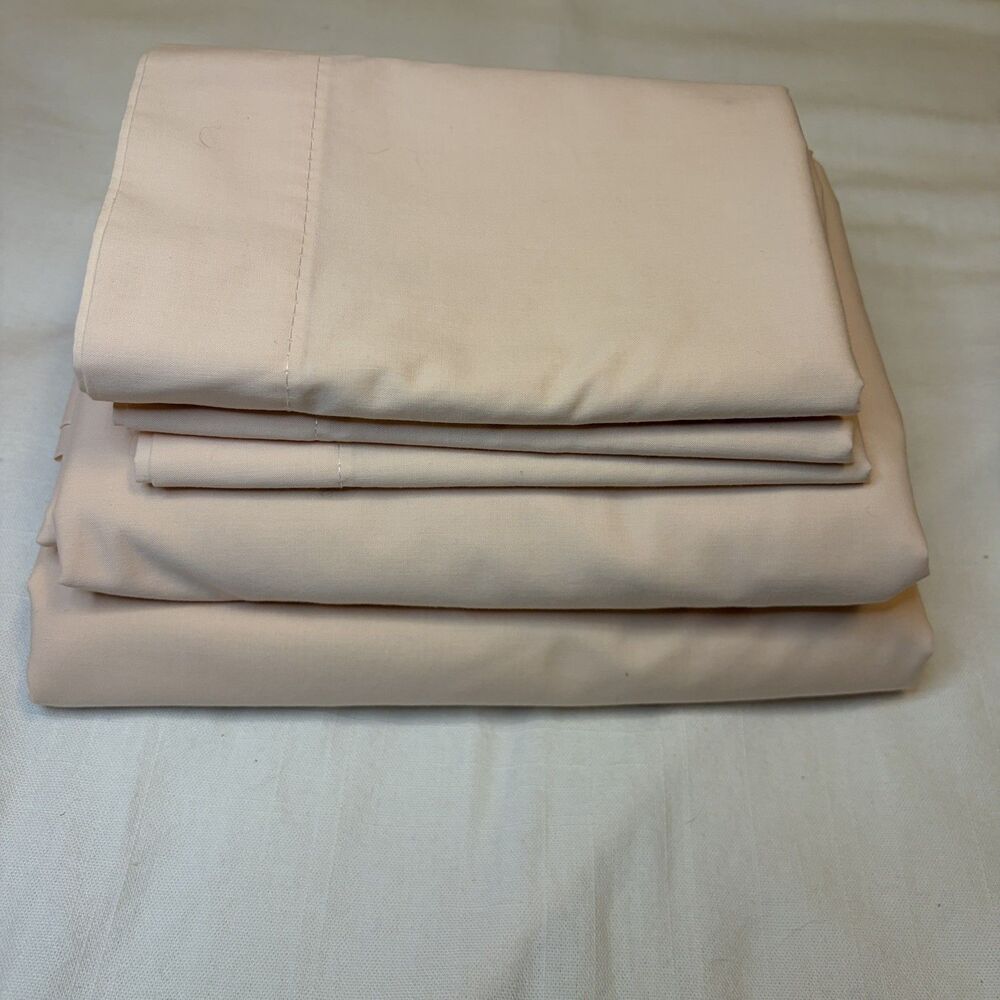 Vintage Utica Stevens No Iron Percale Full/Double Four Piece Sheet Set